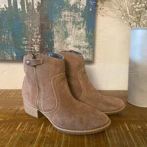 Eurosoft Suede Leather Comfy Ankle Booties Women Beige Size 6.5 Boho Western
